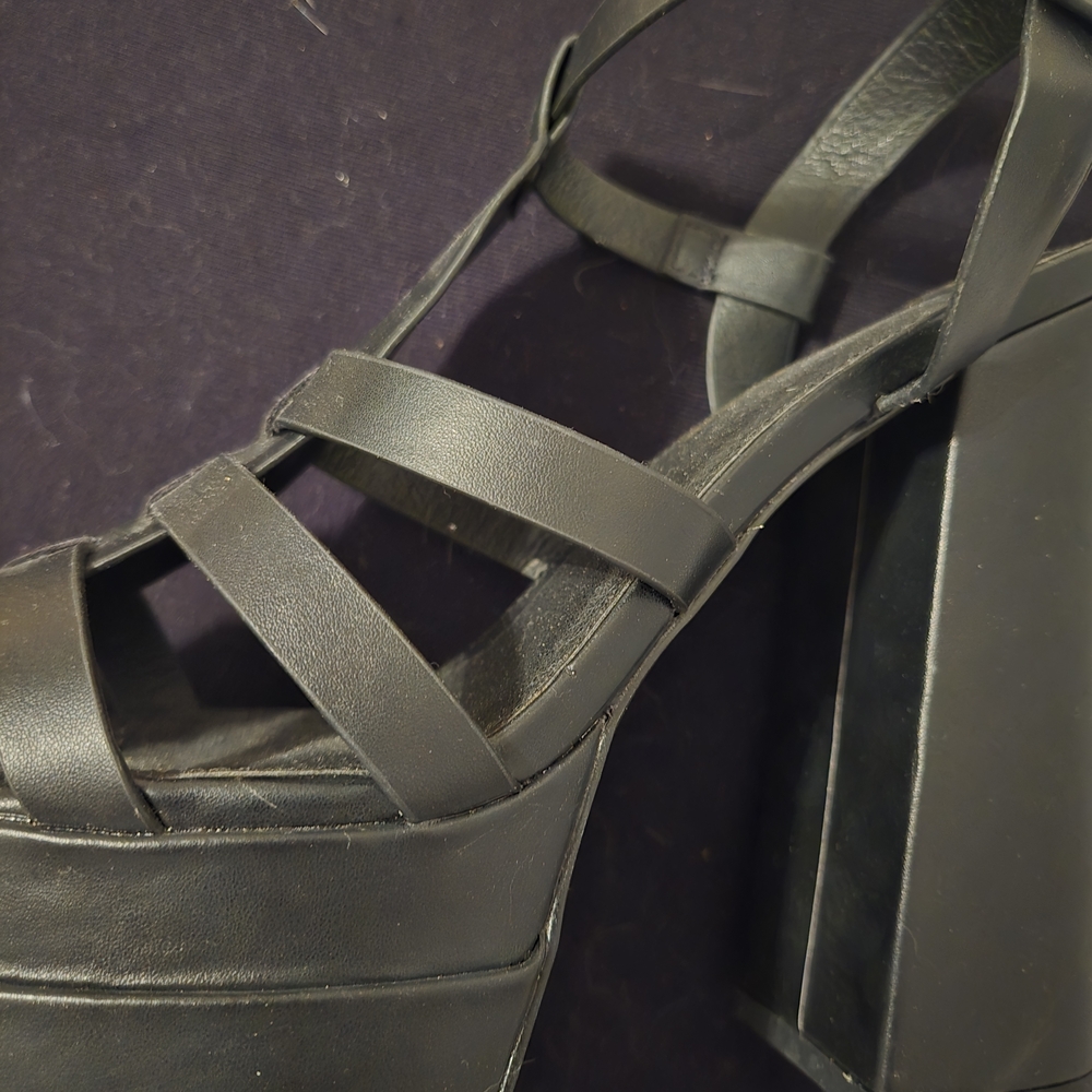 Elegant Black Strappy Women's Heels